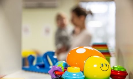 Activités sur la motricité et l'éveil chez l'enfant en micro crèche à Dijon